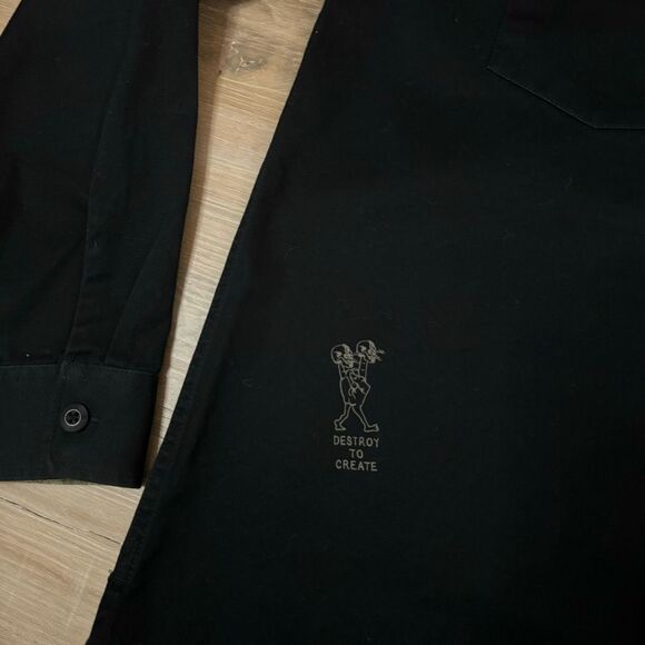 Limited Edition DC Shoe Co Black Button Up Shirt Tiger And Bones Graphic Size M - Picture 5 of 9